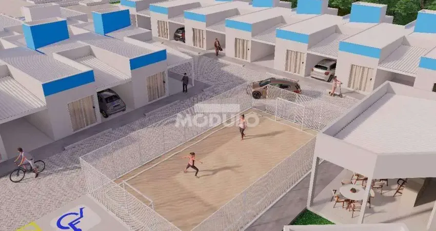 CASA DE CONDOMÍNIO à venda, 2 quartos, 1 vaga, LOTEAMENTO RESIDENCIAL PEQUIS - Uberlândia/MG