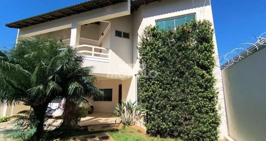 Casa residencial para locação bairro Tabajaras com 4 suítes