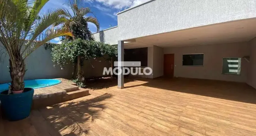 CASA RESIDENCIAL à venda, 3 quartos, 1 suíte, 2 vagas, JARDIM INCONFIDENCIA - Uberlândia/MG