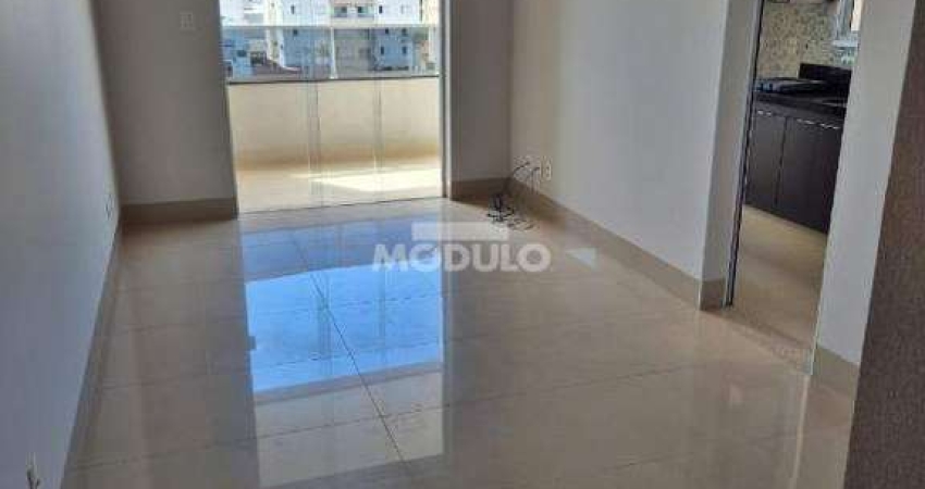 Apartamento à venda na Rua Izaú Rangel de Mendonça, --, Santa Mônica, Uberlândia