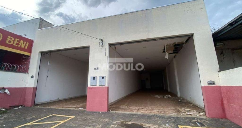 Loja comercial para locação, bairro Pequis