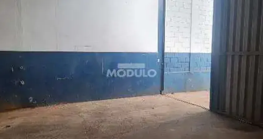 Galpão/Depósito/Barracão à venda, 2 vagas, TIBERY - Uberlândia/MG