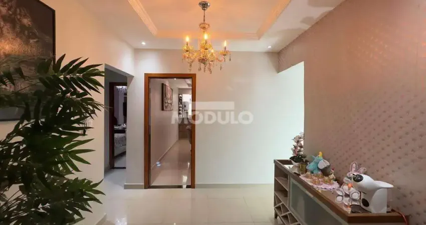 CASA 222M² COM 4 QUARTOS 2 SUITES, BANHEIRO COM HIDROMASSAGEM A VENDA NO LARANJEIRAS