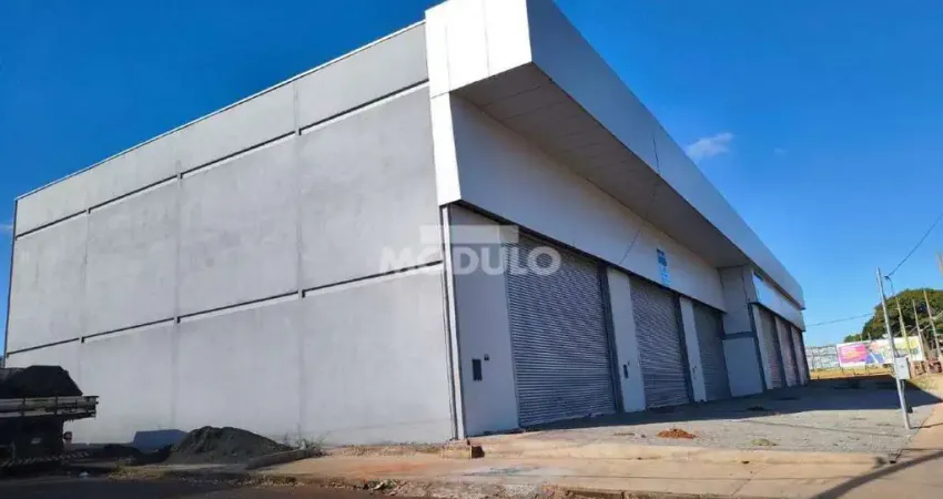 Barracão / Galpão / Depósito para alugar na Avenida João Naves de Ávila, --, Santa Mônica, Uberlândia