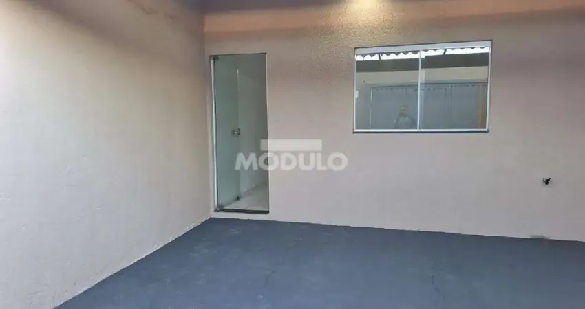 Casa residencial disponível para locação bairro jardim ipanema.