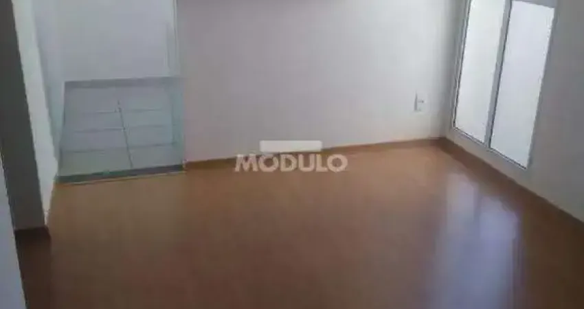 Apartamento à venda na Rua Dolorita Elias do Nascimento, --, São Jorge, Uberlândia