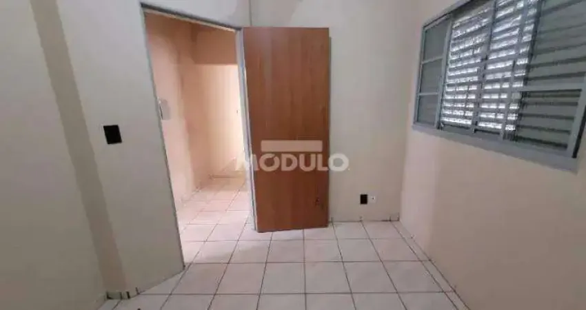Casa Residencial/Comercial para locação no Bairro Nossa Senhora Aparecida