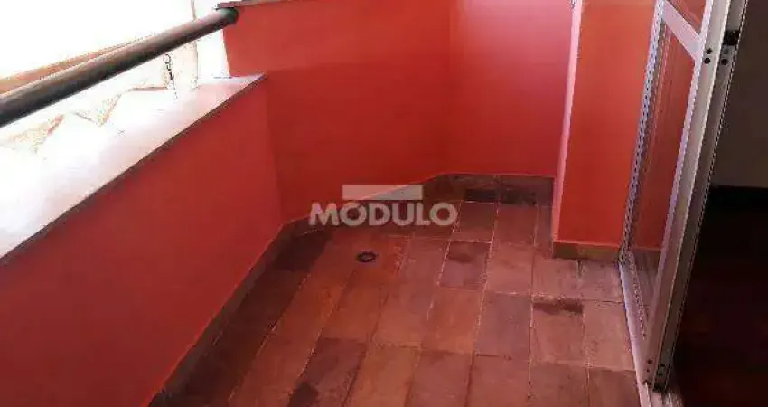 Apartamento residencial para locação no centro da Cidade com 3 quartos