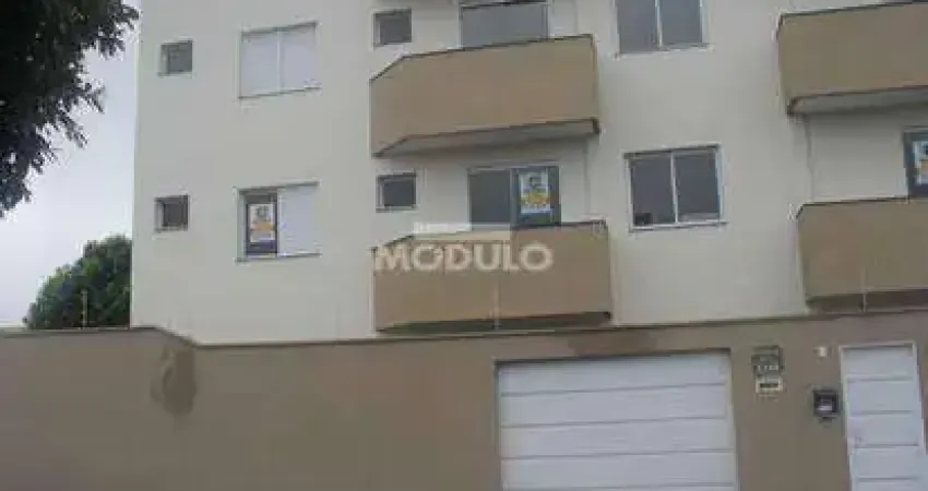 APARTAMENTO para aluguel, 2 quartos, 1 suíte, 2 vagas, Santa Mônica - Uberlândia/MG
