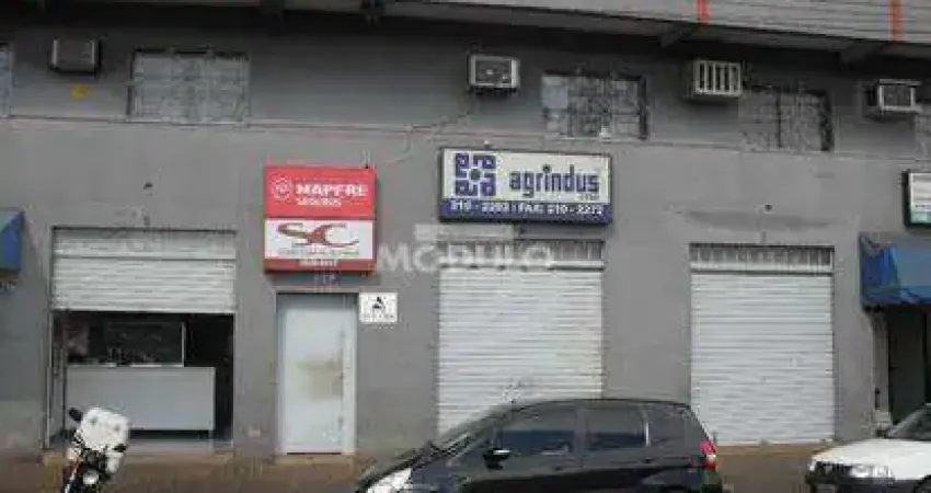 Sala comercial para alugar na Avenida Marcos de Freitas Costa, --, Daniel Fonseca, Uberlândia