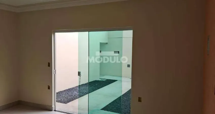CASA RESIDENCIAL à venda, 2 quartos, 1 suíte, 2 vagas, JARDIM IPANEMA - Uberlândia/MG