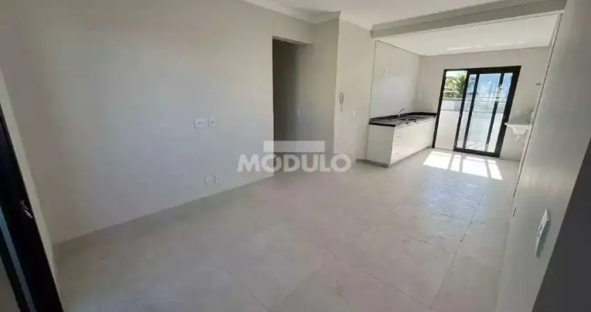 Apartamento residencial para locação, bairro Tibery com 3 quartos