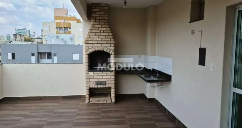 COBERTURA DUPLEX à venda, 3 quartos, 1 suíte, 2 vagas, Santa Mônica - Uberlândia/MG