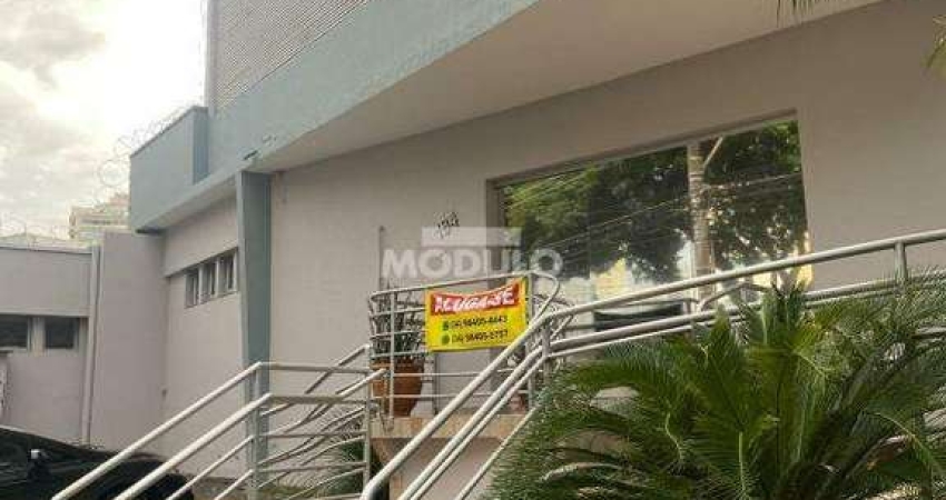 Casa comercial para locação, bairro Martins