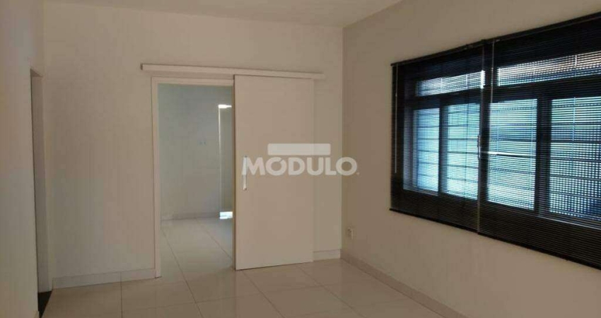 Casa comercial para alugar na Rua José Nonato Ribeiro, --, Cazeca, Uberlândia