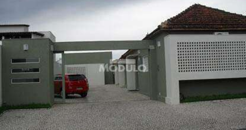 Casa comercial para locação Bairro Fundinho