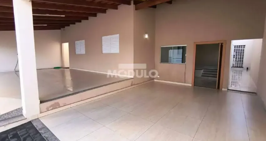 Casa residencial para locação bairro Tibery com 4 quartos