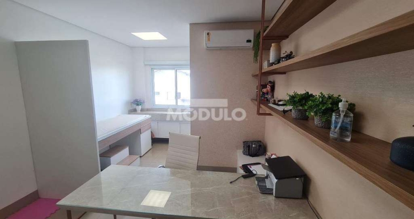 SALA à venda, 1 vaga, Santa Mônica - Uberlândia/MG