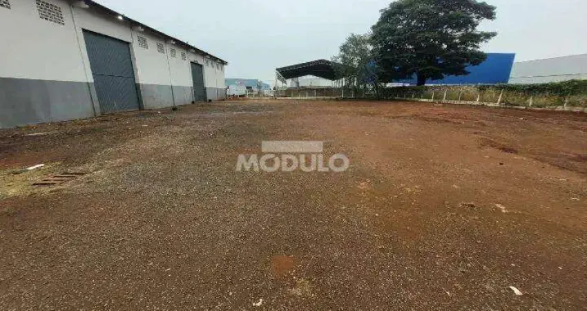 Barracão / Galpão / Depósito para alugar na Rua Edwards Manoel da Silva, --, Distrito Industrial, Uberlândia