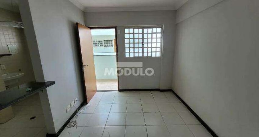 Apartamento para locação bairro Tibery com 1 quarto