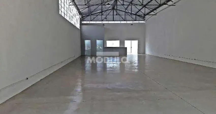 Loja comercial para locação, bairro Presidente Roosevelt