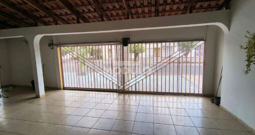 Casa residencial para locação, bairro Jaraguá com 4 quartos