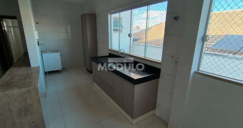 Apartamento com 2 quartos para alugar na Rua Leonel Henrique Vitorino, --, Novo Mundo, Uberlândia