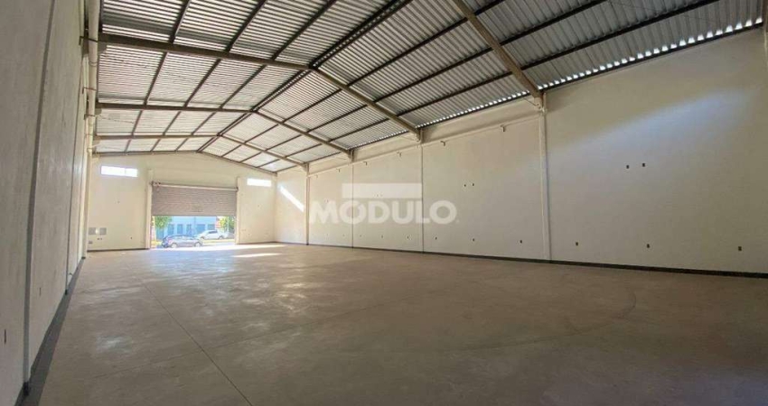 Barracão / Galpão / Depósito para alugar na Avenida Olímpio de Freitas, --, Jardim das Palmeiras, Uberlândia