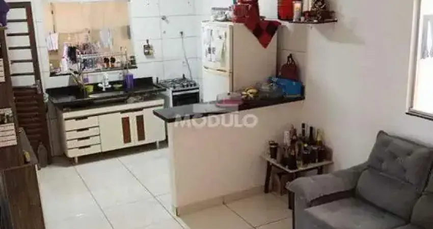 CASA RESIDENCIAL à venda, 2 quartos, 3 vagas, Shopping Park - Uberlândia/MG