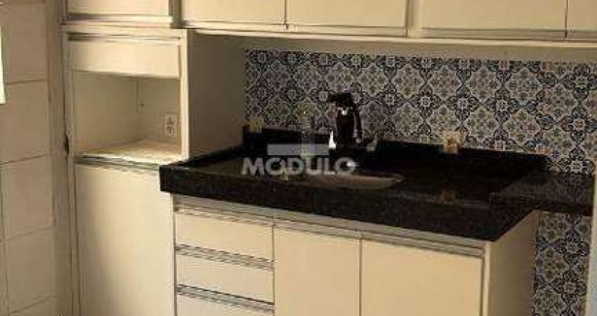 Apartamento com 2 quartos para alugar na Rua Jamile Calil Attiê, --, Mansour, Uberlândia