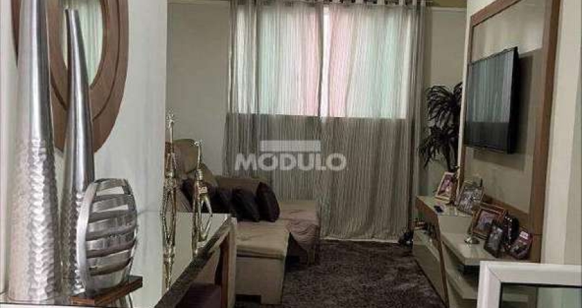 Cobertura para locação, bairro Santa Mônica com 3 quartos