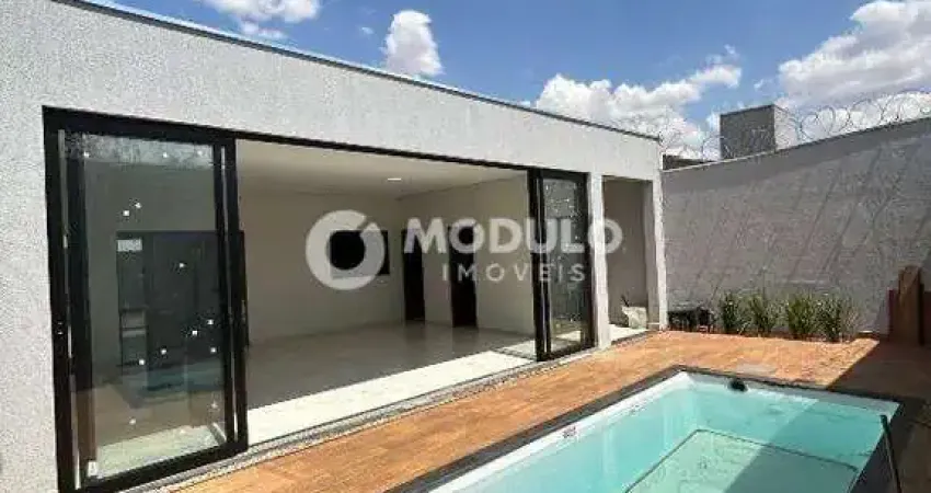Casa residencial à venda, 3 quartos, 2 suítes, 2 vagas, jardim inconfidencia - uberlândia/mg