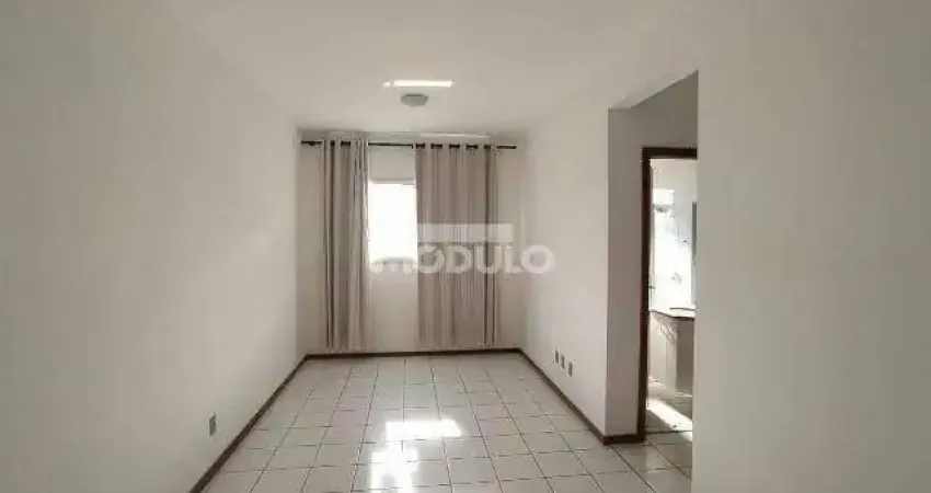 Apartamento para locação no bairro Santa Mônica com 2 quartos