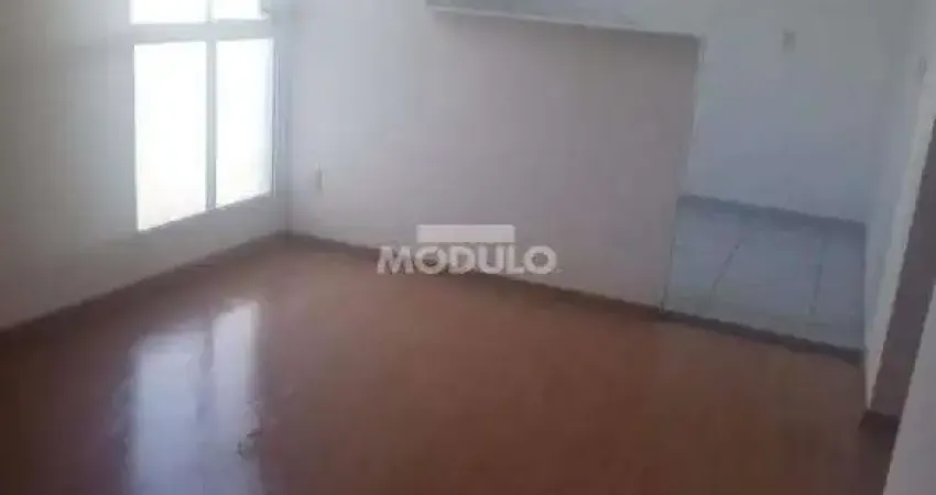 Apartamento à venda na Rua João Rodrigues de Castro, --, Jardim Patrícia, Uberlândia