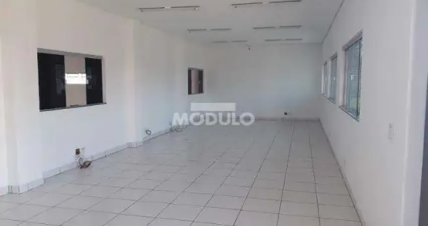 Barracão comercial para locação, bairro Marta Helena