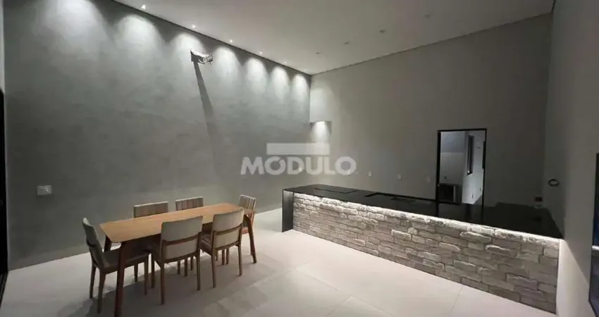CASA RESIDENCIAL à venda, 3 quartos, 1 suíte, 2 vagas, GRAND VILLE - Uberlândia/MG