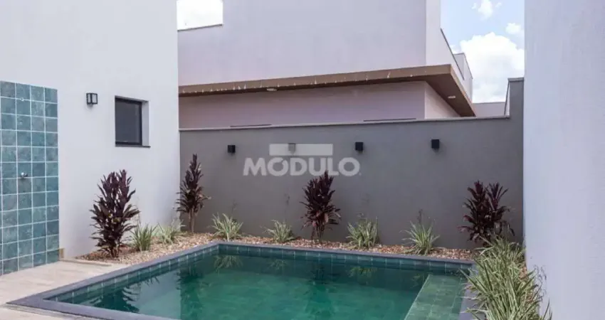 CASA DE CONDOMÍNIO à venda, 3 quartos, 3 suítes, 4 vagas, NOVO MUNDO - Uberlândia/MG