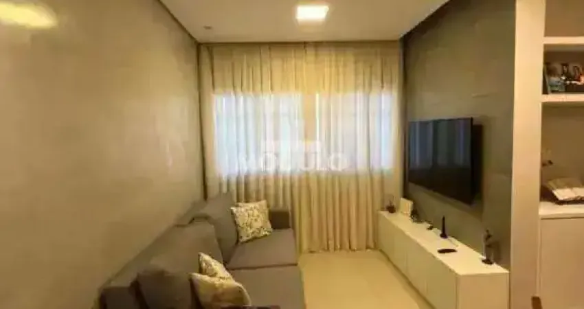 APARTAMENTO à venda, 3 quartos, 1 vaga, Segismundo Pereira - Uberlândia/MG