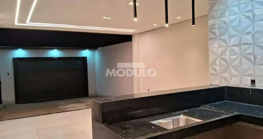 Casa com 3 quartos à venda na Avenida Anselmo Alves dos Santos, --, Conjunto Segismundo Pereira, Uberlândia