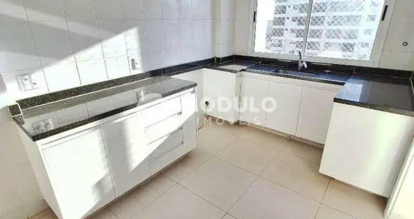 Apartamento com 4 quartos para alugar na Rua Teixeira Santana, --, Fundinho, Uberlândia