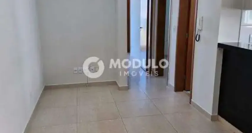Apartamento à venda, 2 quartos, 1 suíte, 1 vaga, tubalina - uberlândia/mg