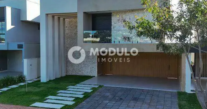 Casa de condomínio à venda, 3 quartos, 1 suíte, 5 vagas, jardim sul - uberlândia/mg