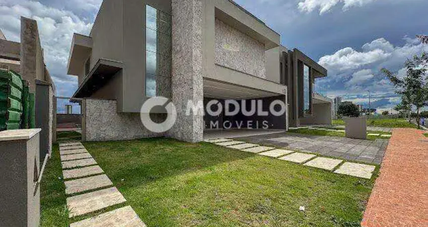 Casa de condomínio à venda, 3 quartos, 3 suítes, 5 vagas, jardim sul - uberlândia/mg