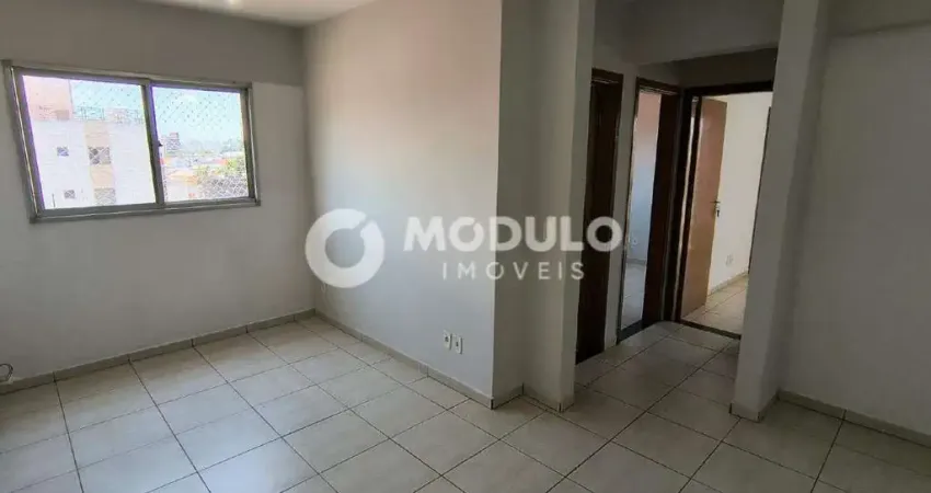 Apartamento com 2 quartos para alugar na Rua Quintino Bocaiúva, --, Saraiva, Uberlândia