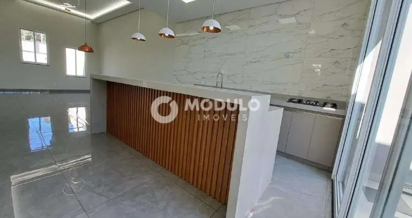 Casa residencial à venda, 3 quartos, 1 suíte, 4 vagas, jardim canaa - uberlândia/mg