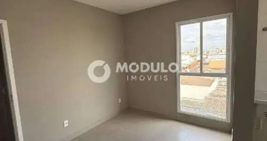 Apartamento à venda, 2 quartos, 1 suíte, 1 vaga, brasil - uberlândia/mg