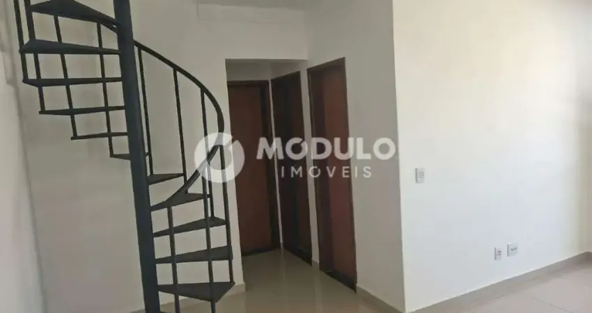 Apartamento disponível para locação no bairro santa mônica.
