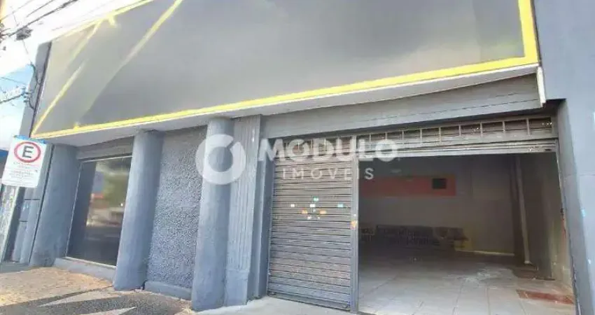 Barracão / Galpão / Depósito para alugar na Avenida João Pessoa, --, Martins, Uberlândia