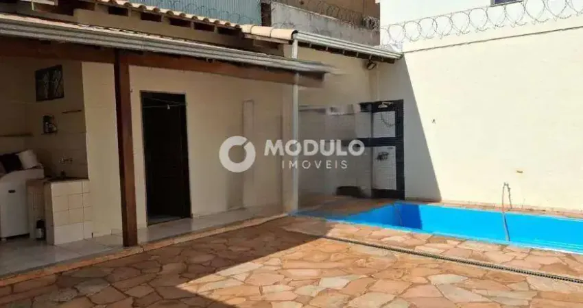 Casa residencial disponível para locação no bairro pampulha.