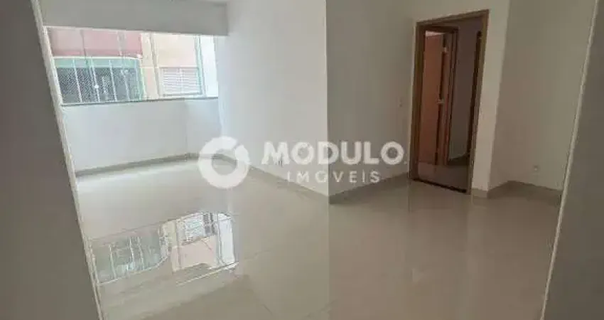 Apartamento à venda, 3 quartos, 1 suíte, 2 vagas, tubalina - uberlândia/mg